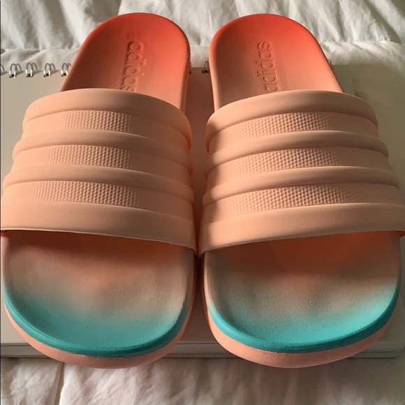 adilette colors